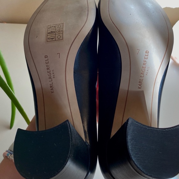 Karl Lagerfeld Paris Leather Pumps - Picture 2 of 5